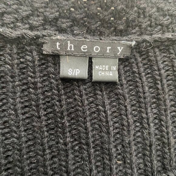 Great pre-owned condition (see pics)!  Style: Quiet Luxury Preppy Academia Class - Picture 3 of 14